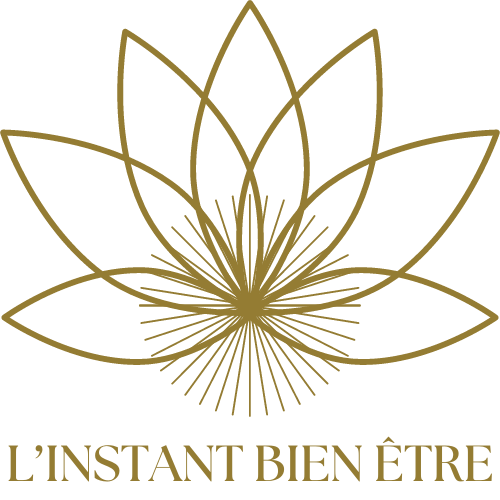 Logo doré - une fleur avec une étoile au milieu - nom de l'entreprise en dessous - l'instant bien être